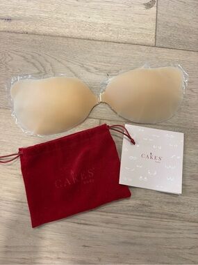Cakes Cleavage Bra. Size Medium. Honey color. Not Used- unstuck to find to small